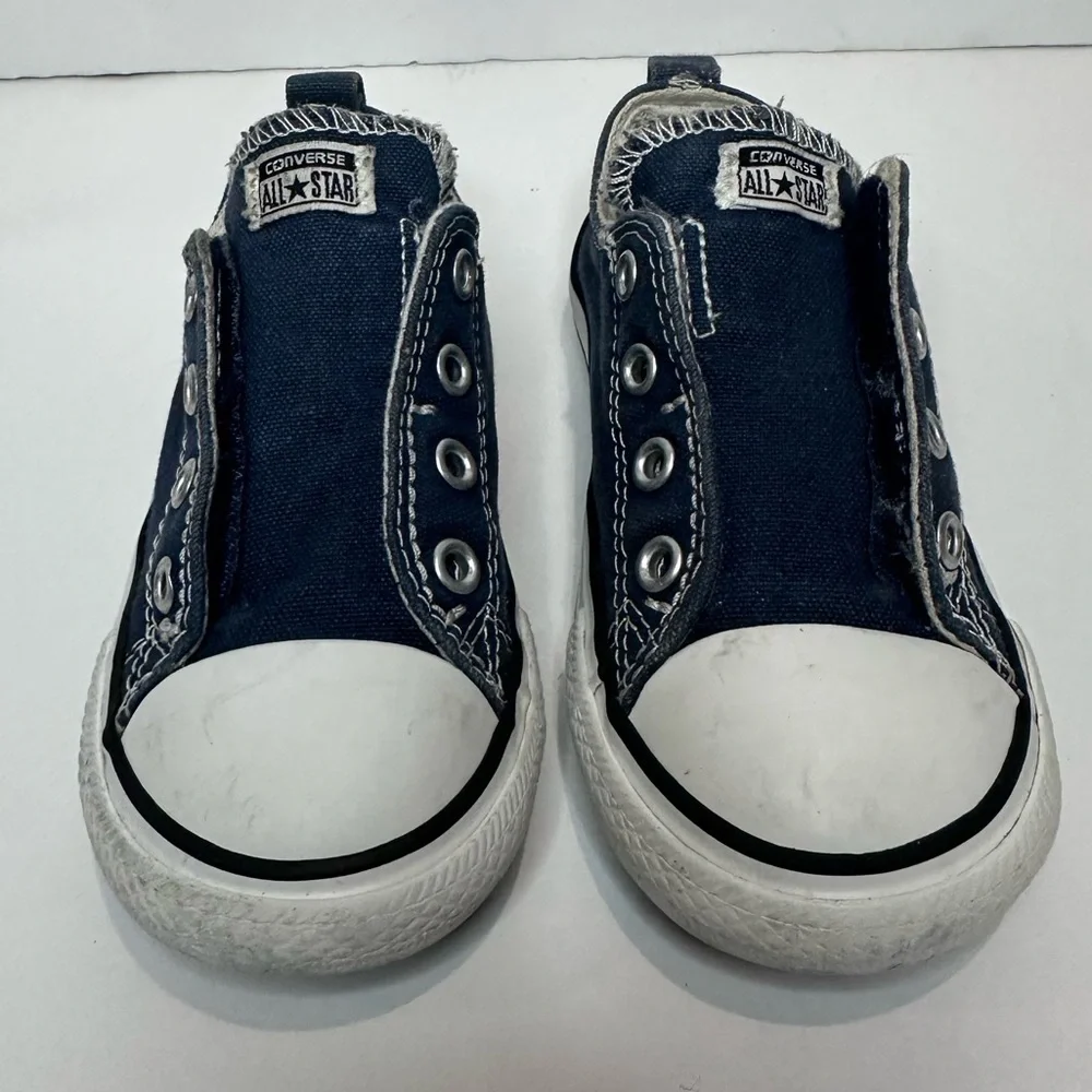 Kids Converse Navy Velcro Slip-On Shoes